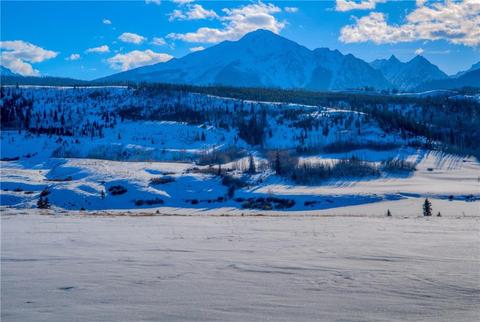 928 Lindstrom Rd, Silverthorne, CO 80498 photo 1