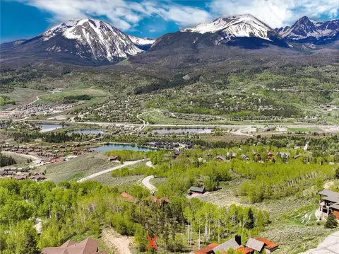 680 Lakeview Cir, Silverthorne, CO 80498