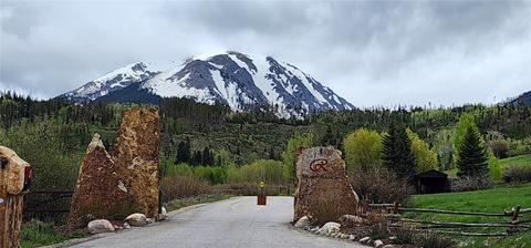 1672 Ruby Rd, Silverthorne, CO 80498
