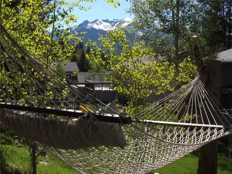 808 Deer Path Rd, Dillon, CO 80435
