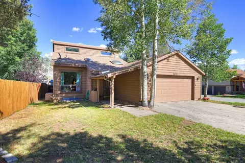 1612 N Chipmunk Ln, Silverthorne, CO 80498