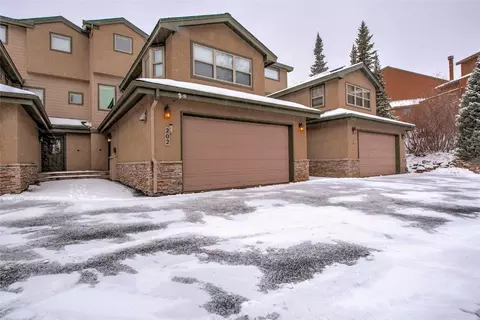 202 Burgundy Cir #202, Silverthorne, CO 80498