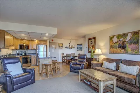 631 Village Rd #38390, Breckenridge, CO 80424