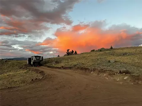 923 Mustang Ln, Como, CO 80456