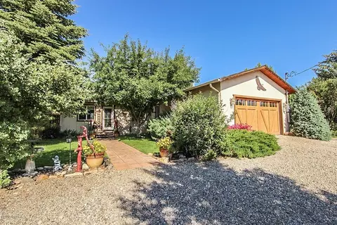 301 S 10th St, Kremmling, CO 80459