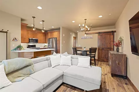 421 Rainbow Dr #10, Silverthorne, CO 80498