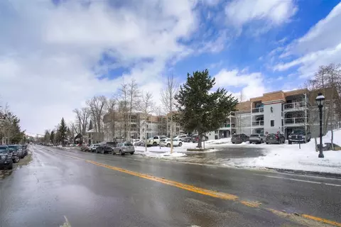 View/Area - 412 S Main St #1B1, Breckenridge, CO 80424 photo 3 of 6