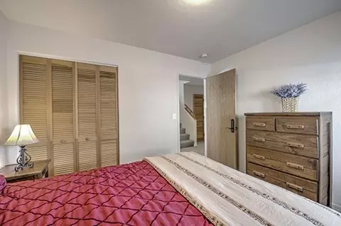 Bedroom - 1131 Rainbow Dr, Silverthorne, CO 80498 photo 4 of 6