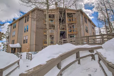 2300 Lodge Pole Cir #206, Silverthorne, CO 80498