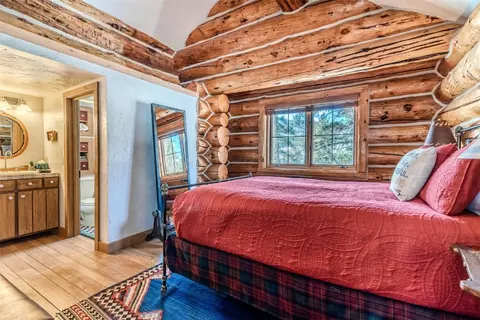 Bedroom - 95 Aster Ct, Keystone, CO 80435 photo 3 of 5
