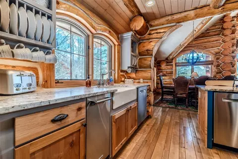 Kitchen - 95 Aster Ct, Keystone, CO 80435 photo 6 of 7
