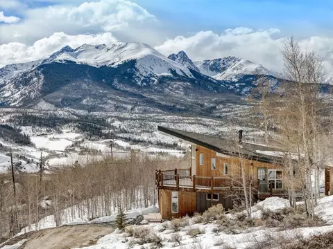 433 P Rd, Silverthorne, CO 80498
