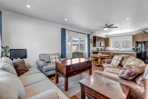 Living - 26 Ermine Rd, Dillon, CO 80435 photo 3 of 3