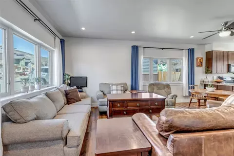 Living - 26 Ermine Rd, Dillon, CO 80435 photo 2 of 3