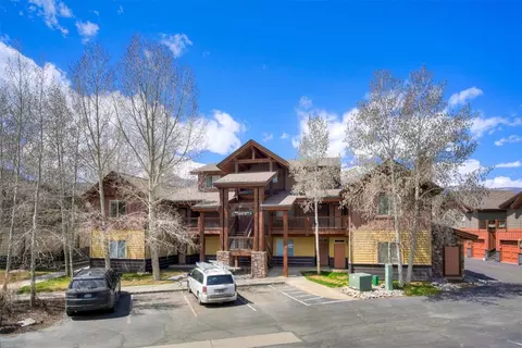 850 Blue River Pkwy #E2, Silverthorne, CO 80498