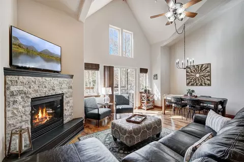 801 Lakepoint Dr #B16, Frisco, CO 80443