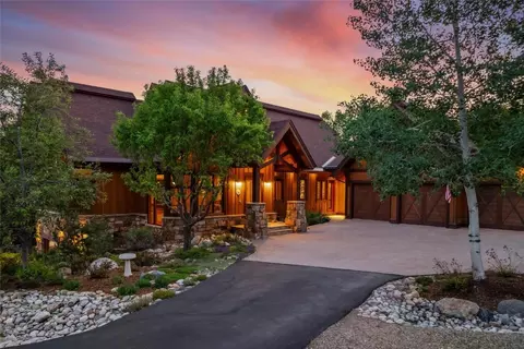 577 Forest View Dr, Steamboat Springs, CO 80487