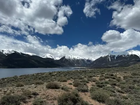 331 Mount Hope Dr, Twin Lakes, CO 81251
