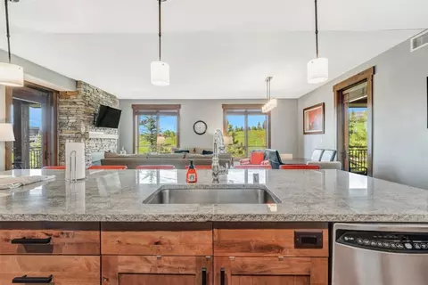 1175 Bangtail Way #2118, Steamboat Springs, CO 80487