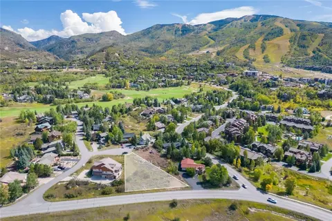 1543 Mark Twain Ct, Steamboat Springs, CO 80487