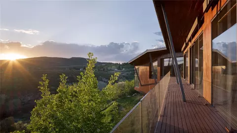 806 Amethyst Dr, Steamboat Springs, CO 80487