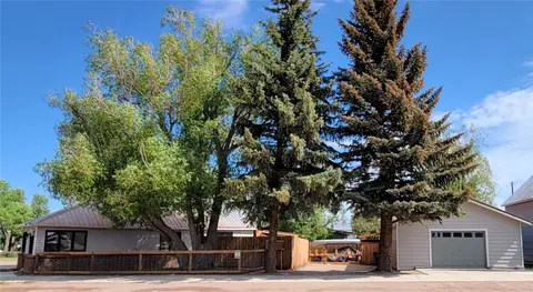 31 Main St, Yampa, CO 80483