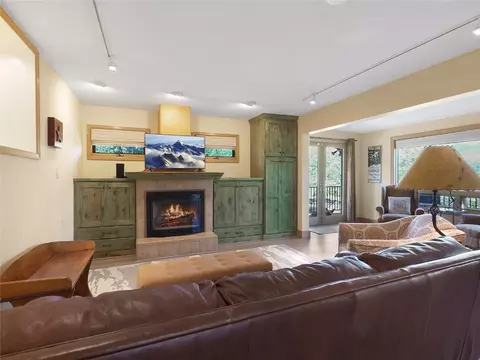 329 W Buffalo St, Dillon, CO 80435 photo 4