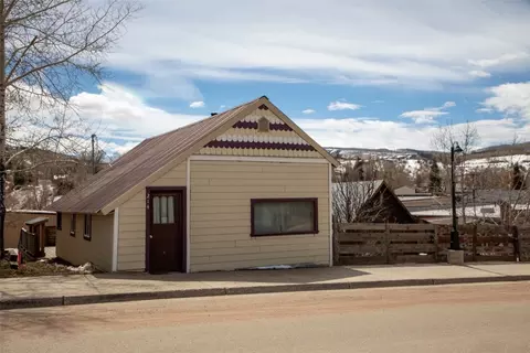 214 E Main St, Oak Creek, CO 80467