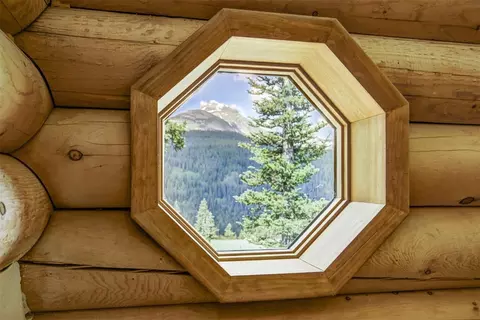 963 Range Rd, Breckenridge, CO 80424