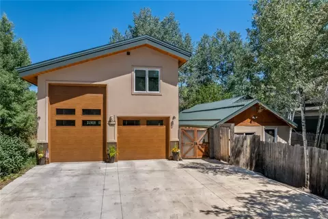 232 River Rd, Steamboat Springs, CO 80487