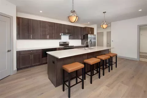 37 W 4th St #201E, Silverthorne, CO 80498 photo 8