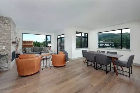 37 W 4th St #201E, Silverthorne, CO 80498