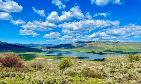 31490 Navajo Trl, Oak Creek, CO 80467