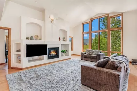 27918 Silver Spur St, Steamboat Springs, CO 80487