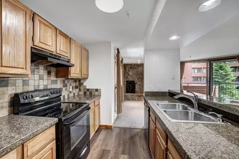 188 E La Bonte St #321, Dillon, CO 80435 photo 5