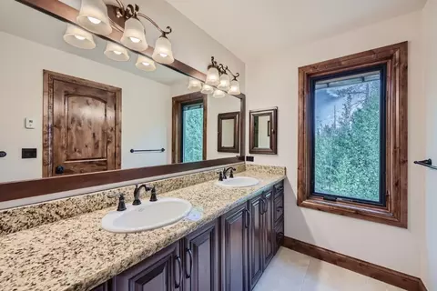 215 Easy Bend Trl, Silverthorne, CO 80498 photo 17