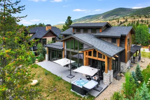 300 Elk Cir, Keystone, CO 80435