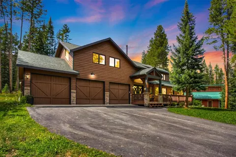 211 Sherwood Ln, Blue River, CO 80424