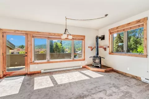 1915 Alpine Plz #R2, Steamboat Springs, CO 80487