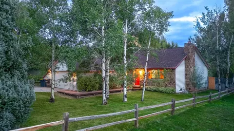 40553 Steamboat Dr, Steamboat Springs, CO 80487