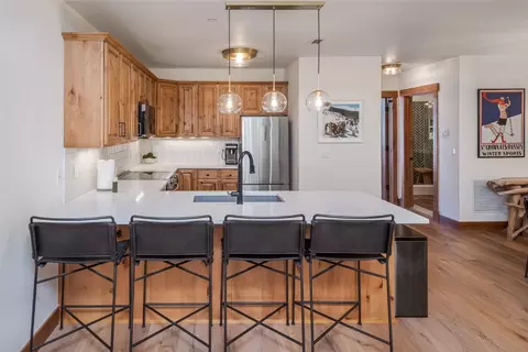 35 5th St #308, Steamboat Springs, CO 80487