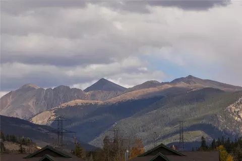 48 Coachman Ct, Dillon, CO 80435 photo 3
