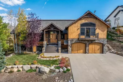 1138 Longview Cir, Steamboat Springs, CO 80487