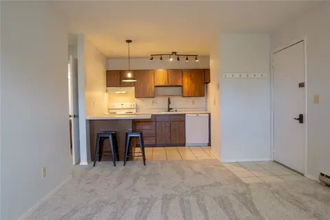 1380 Athens Plz #7, Steamboat Springs, CO 80487