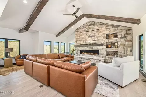 286 Night Hawk Ct, Granby, CO 80446