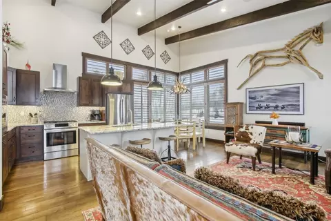 21 Moss Way, Silverthorne, CO 80498