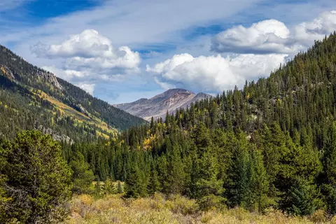 75 Hunki Dori Ct #E104, Keystone, CO 80435