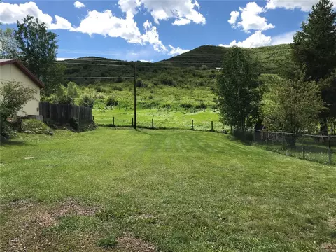 208 Carbon Ave, Oak Creek, CO 80467
