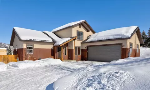 27382 Brandon Cir, Steamboat Springs, CO 80487