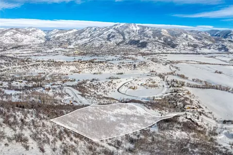 35575 Humble Rd, Steamboat Springs, CO 80487